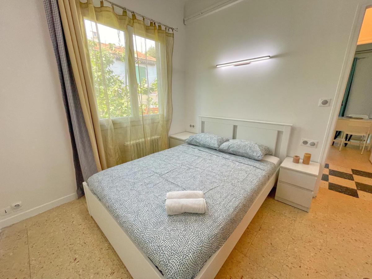 Villa 4 Appartements - Proche Centre Cagnes-sur-Mer Esterno foto