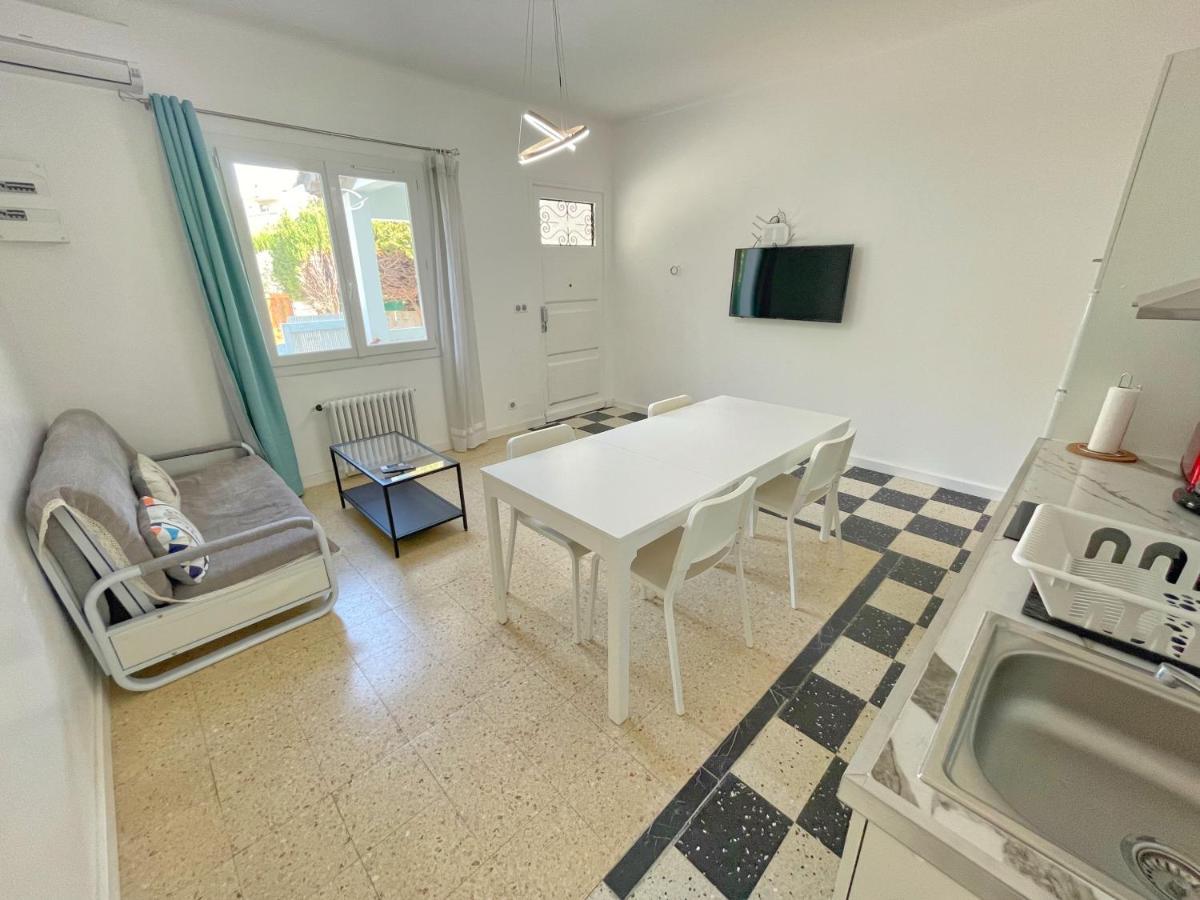Villa 4 Appartements - Proche Centre Cagnes-sur-Mer Esterno foto