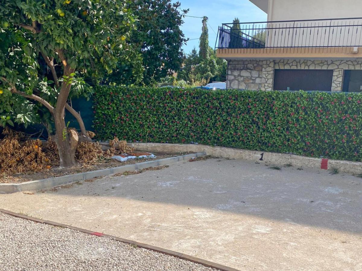 Villa 4 Appartements - Proche Centre Cagnes-sur-Mer Esterno foto