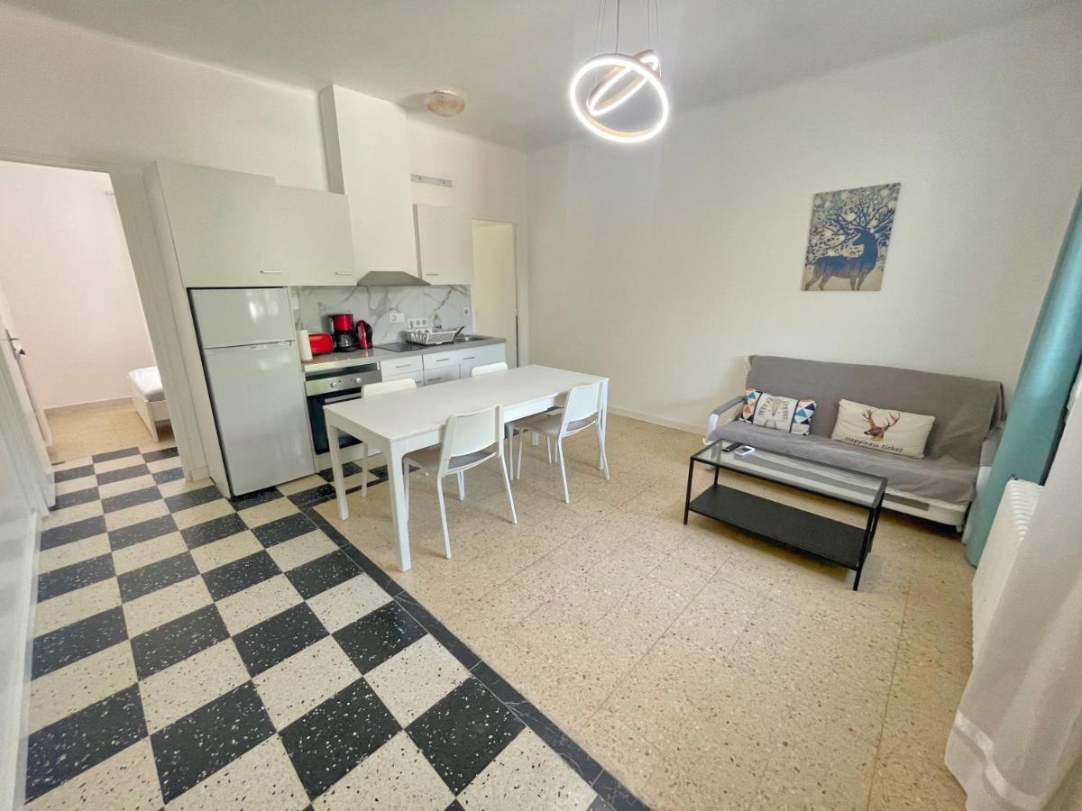 Villa 4 Appartements - Proche Centre Cagnes-sur-Mer Esterno foto